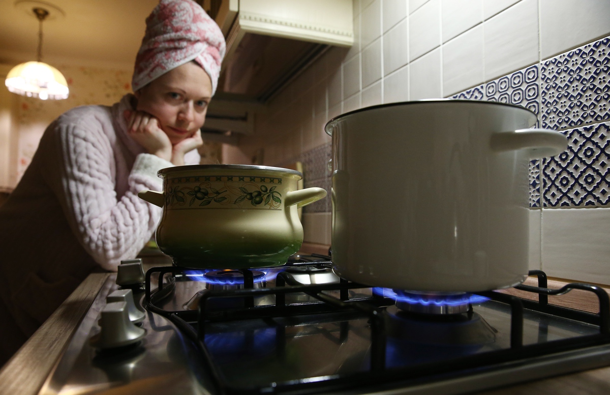 Горячую воду все еще ждут 48 домов в Костроме