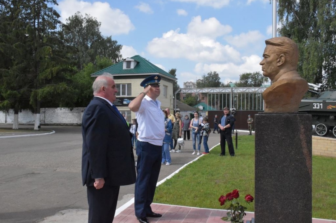 Костромской губернатор Ситников назвал ВДВ гордостью нашей земли