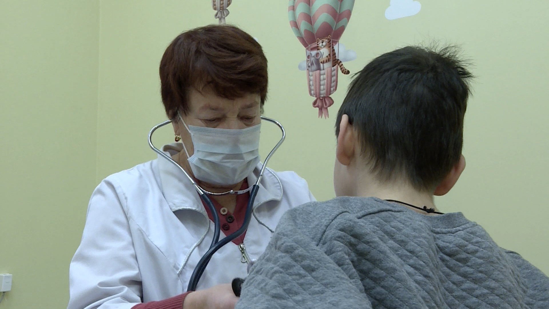 Число заболевших ОРВИ и гриппом в Костромской области продолжает расти 