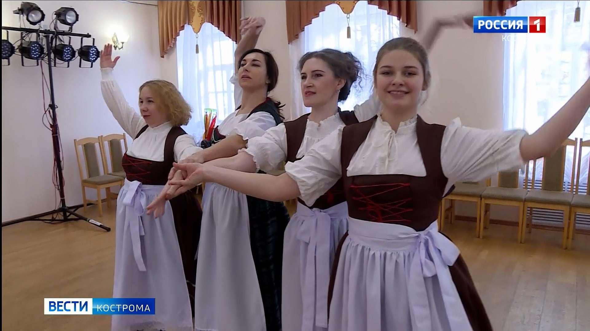 Ансамбль немецких танцев успешно обжился в Костроме 