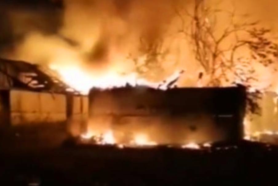 На пожаре в Костромской области пострадал молодой мужчина