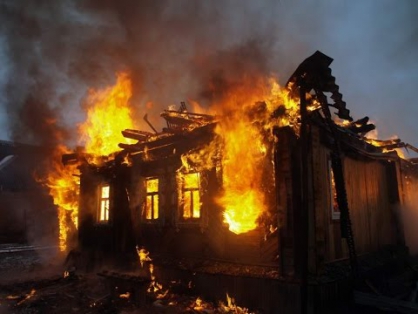 В сгоревшем доме в Костромской области найдено тело погибшего мужчины