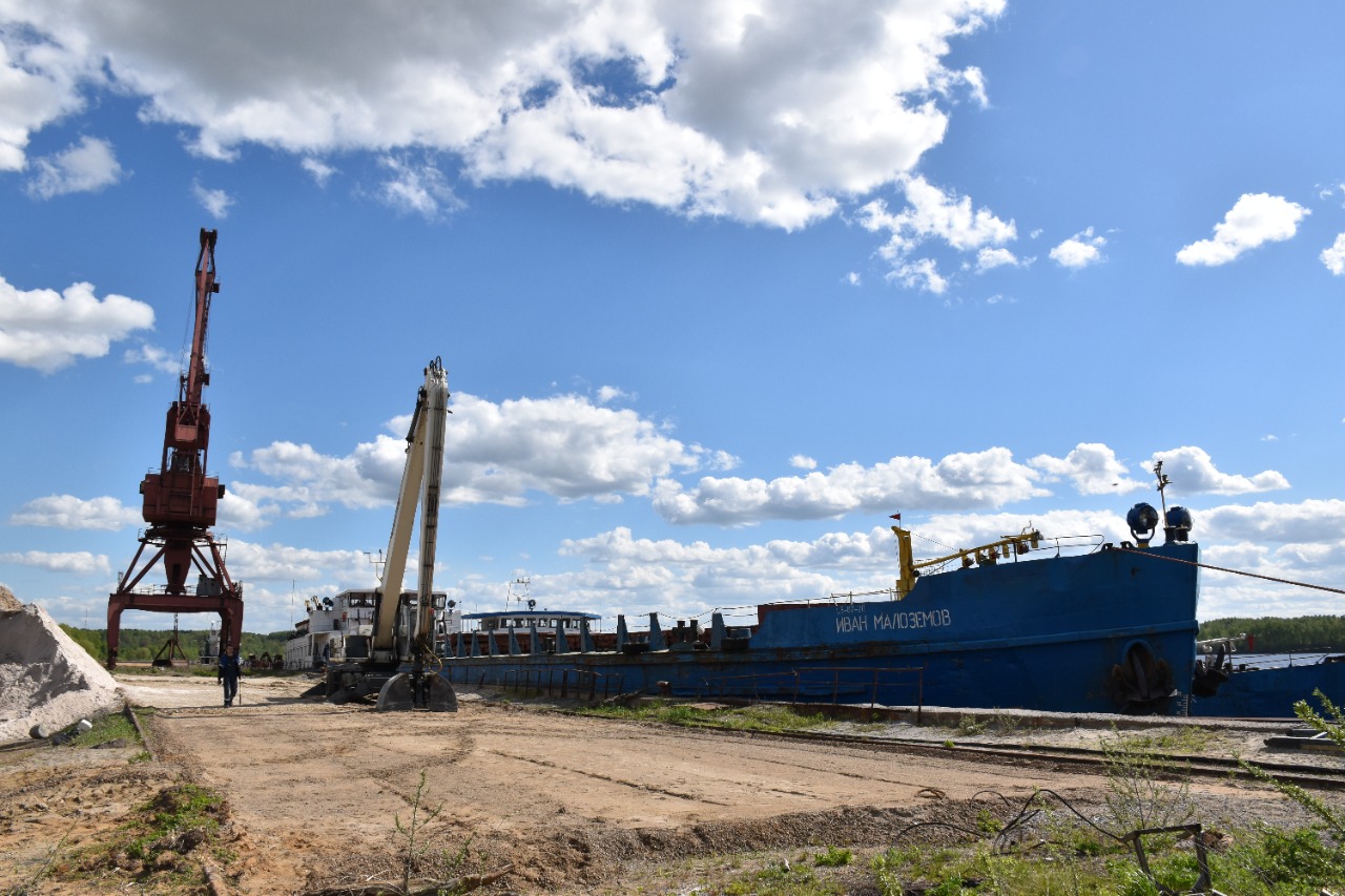 Возрождающийся грузовой речной порт в Костроме принял первый груз