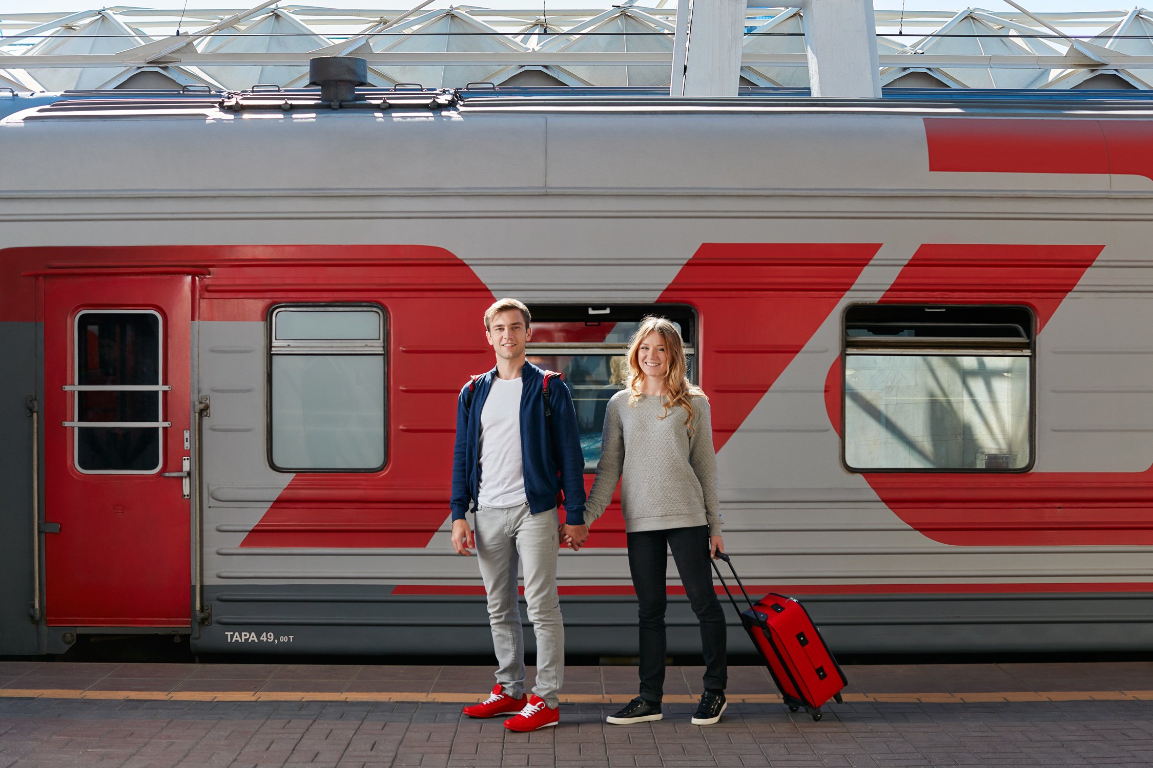 Костромские студенты могут путешествовать по стране на поезде вдвое дешевле