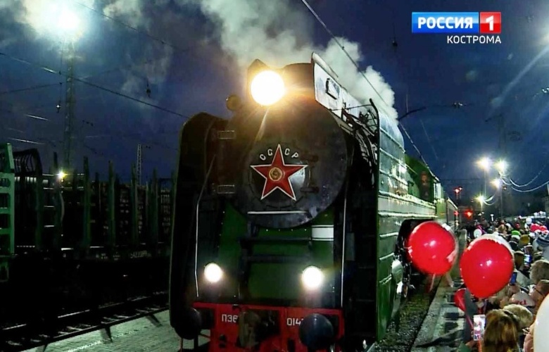 «Генерал» из Костромской области возглавляет поезд Деда Мороза
