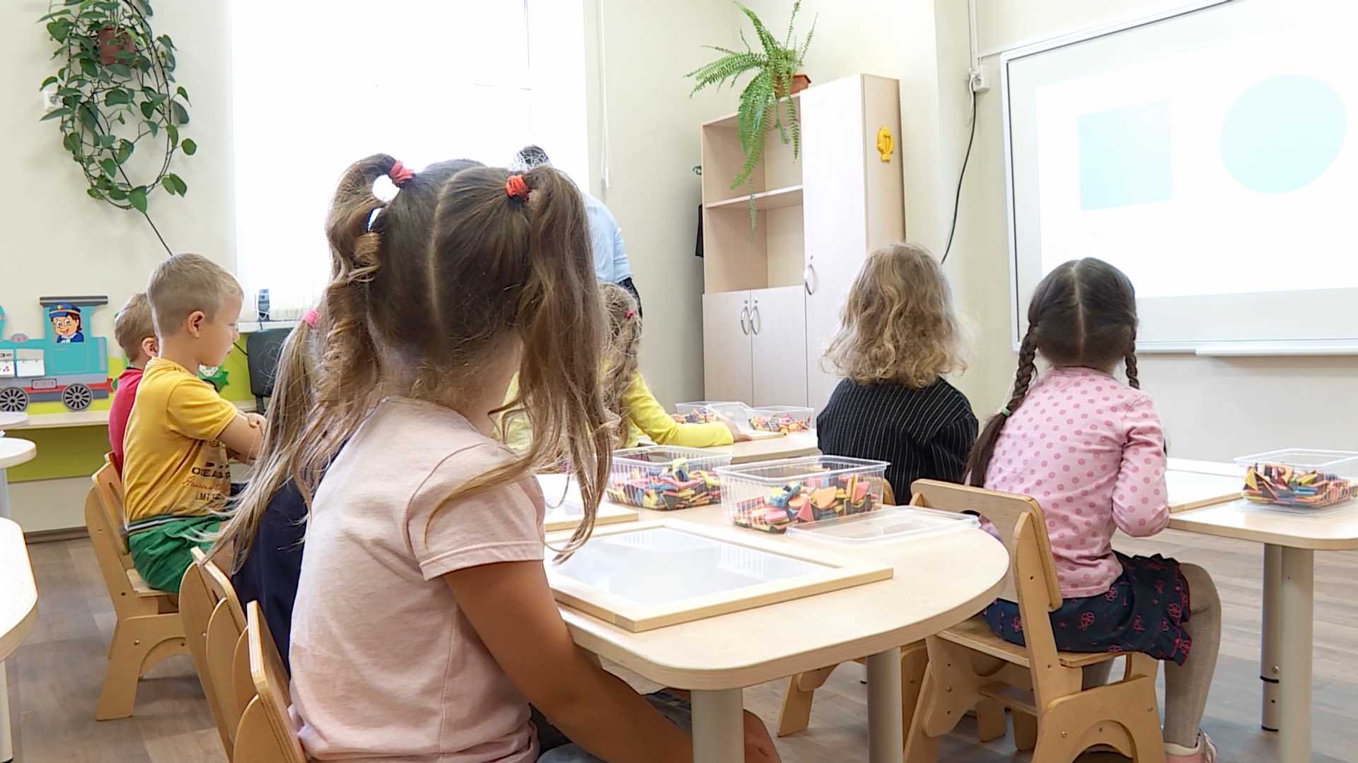 Детей из костромской глубинки заранее подготовят к школе