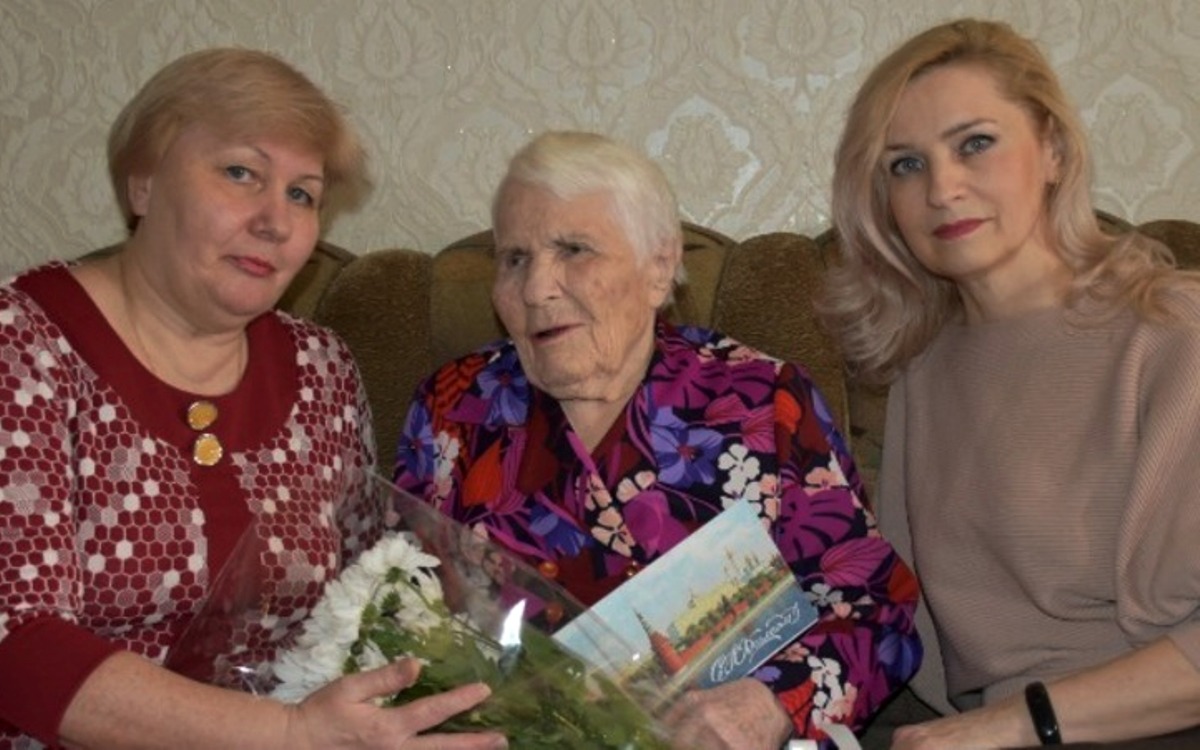 Костромичка отметила 100-летний юбилей на Белгородчине