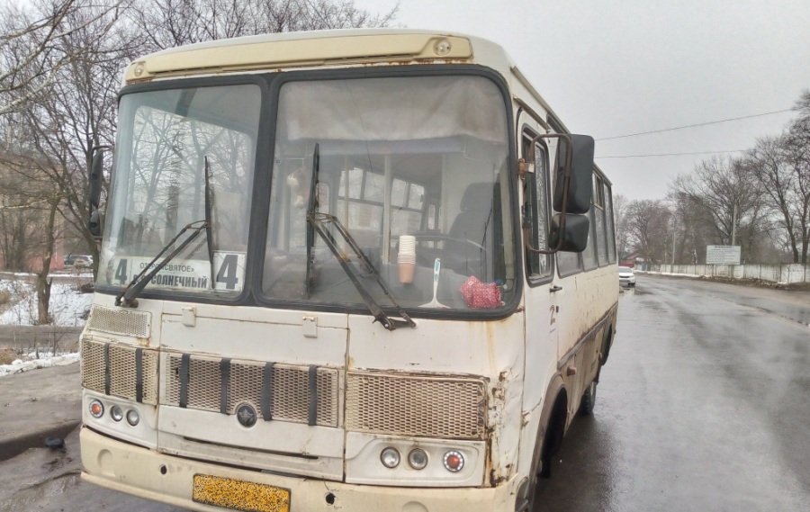 Автоинспекторы в Костроме сняли с рейса опасный ржавый «ПАЗик»