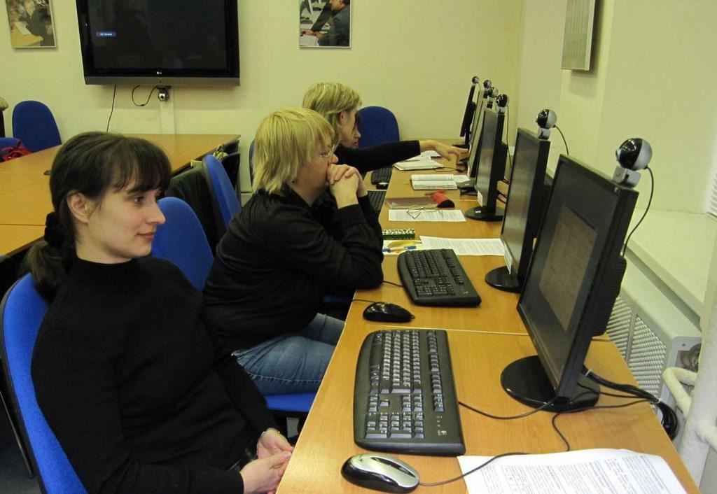 Около тысячи женщин в Костроме смогут бесплатно получить профессию