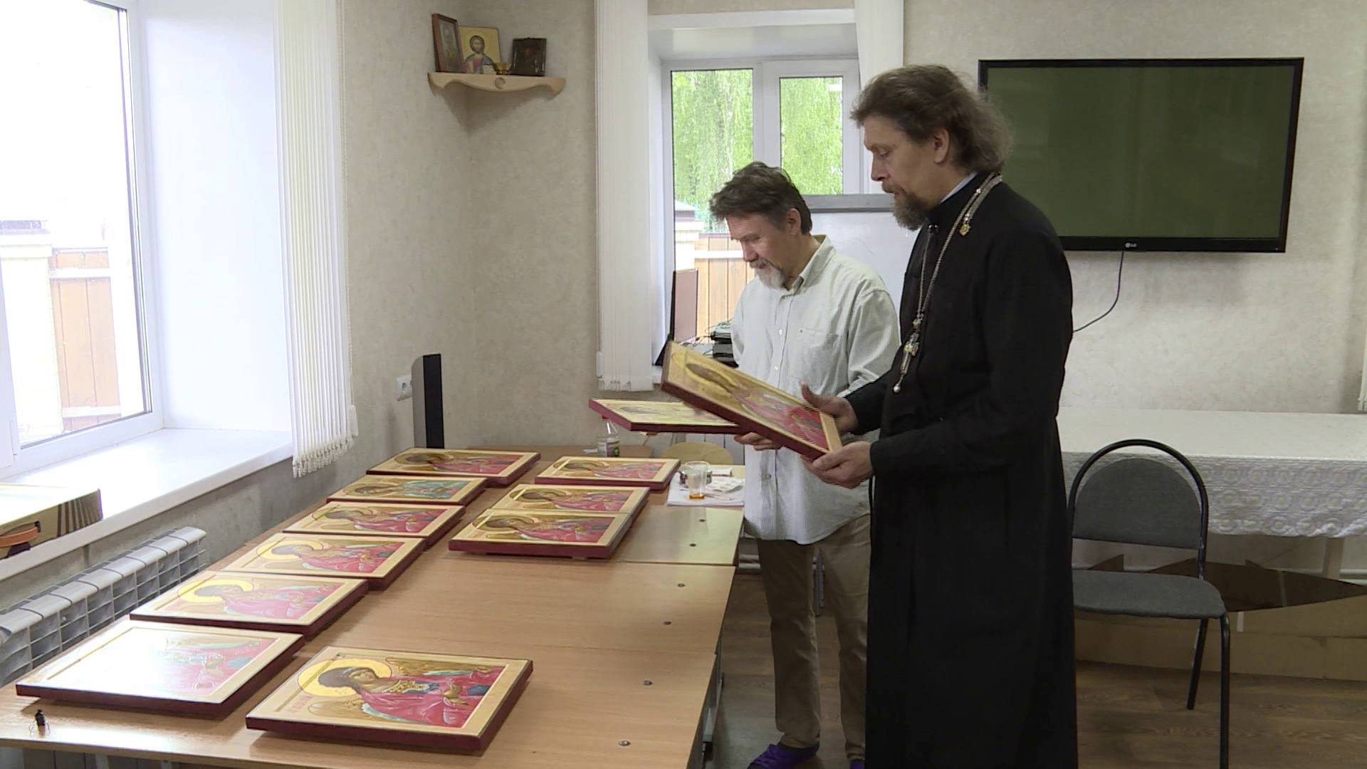 В Костроме при храме Александра и Антонины открылась школа иконописи
