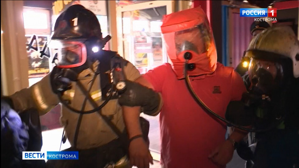 Спасатели провели пожарно-тактические учения в одном из ночных клубов Костромы