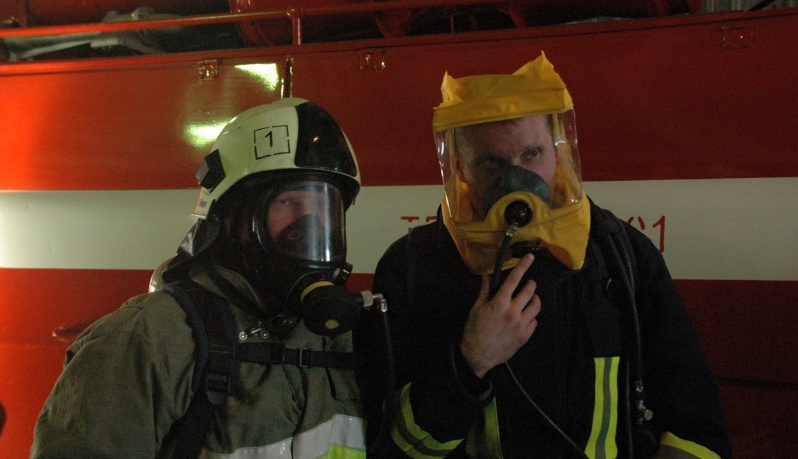 Дыхательные маски помогли спасти людей на пожаре в Костромской области