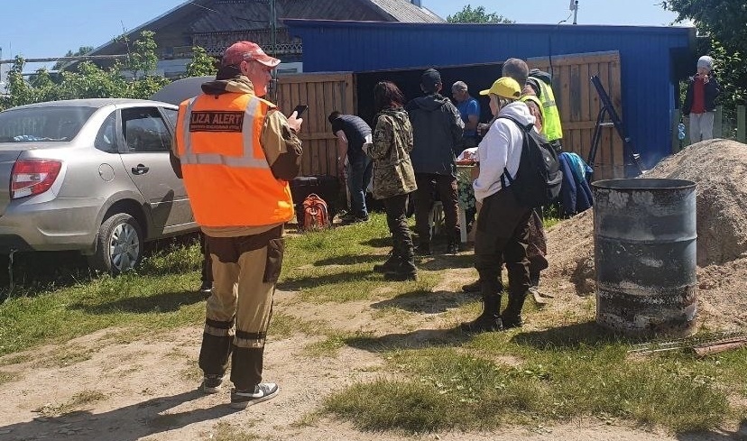 Поисковики и полицейские ищут жительницу Костромской области, обратившуюся на «горячую линию» 112
