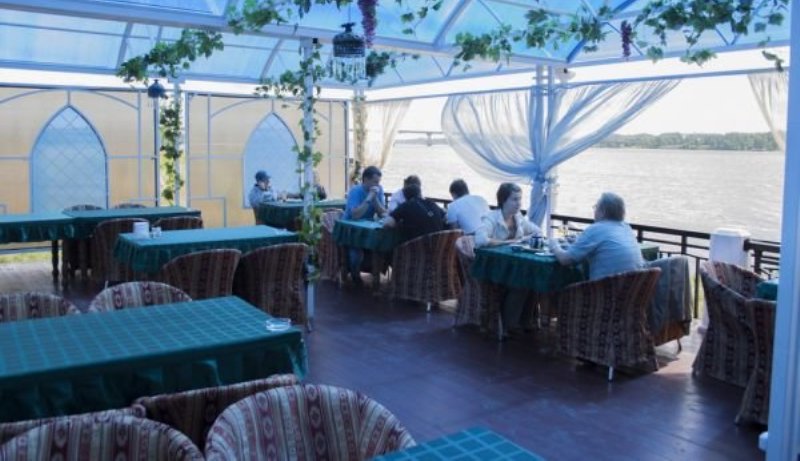 В Костромской области открылись летние кафе, гостиницы и бани