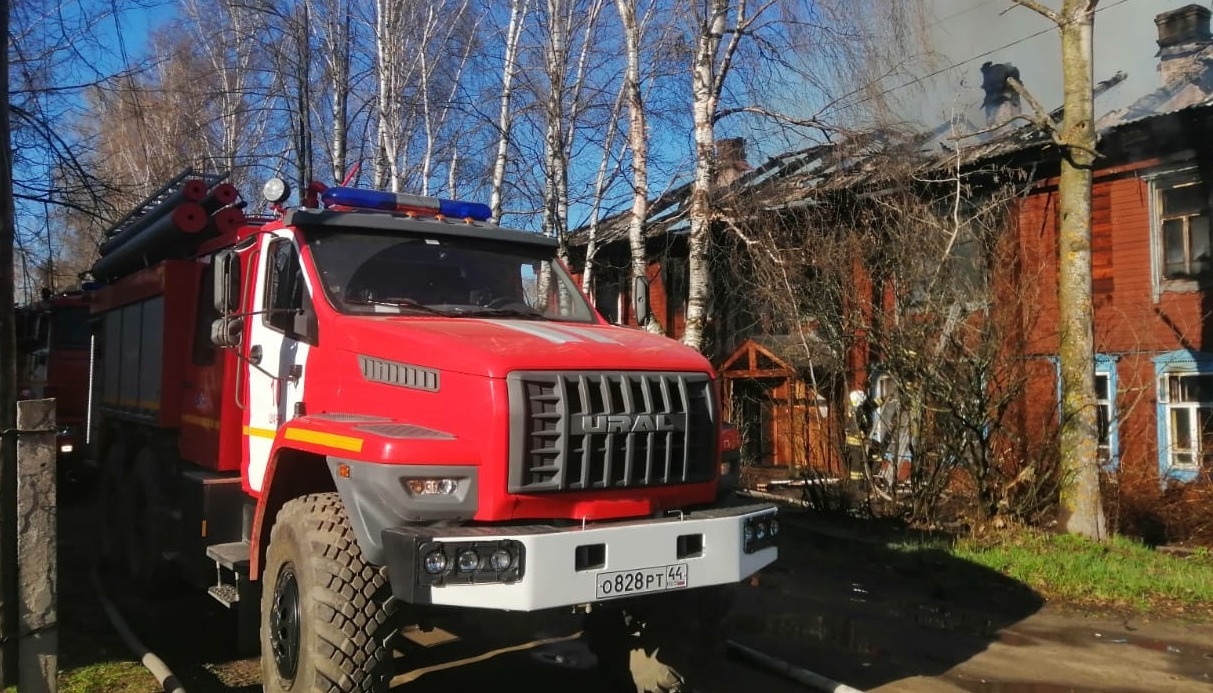 Из-за топки печей в Костромской области произошло четыре пожара за сутки