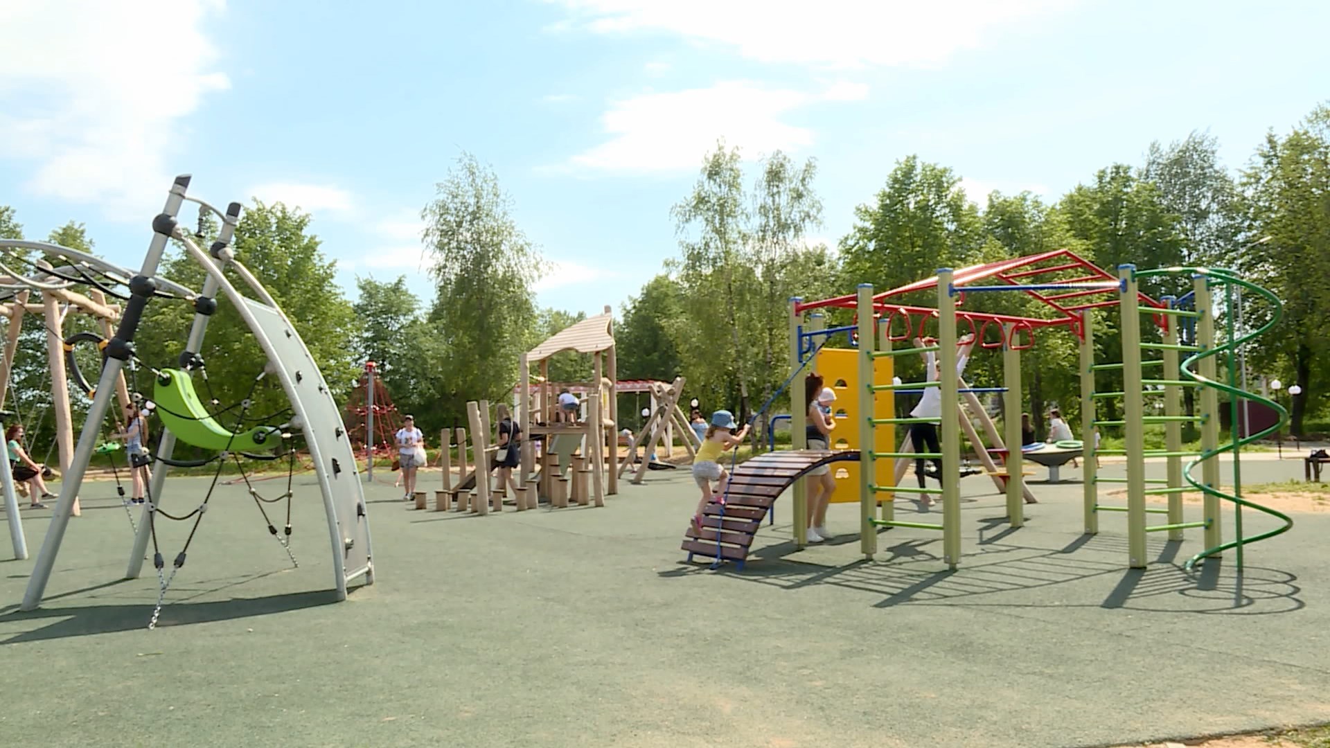 В Костроме благоустроят семь площадок для отдыха и занятий спортом