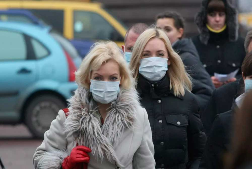 Костромичей могут обязать носить маски в магазинах и автобусах