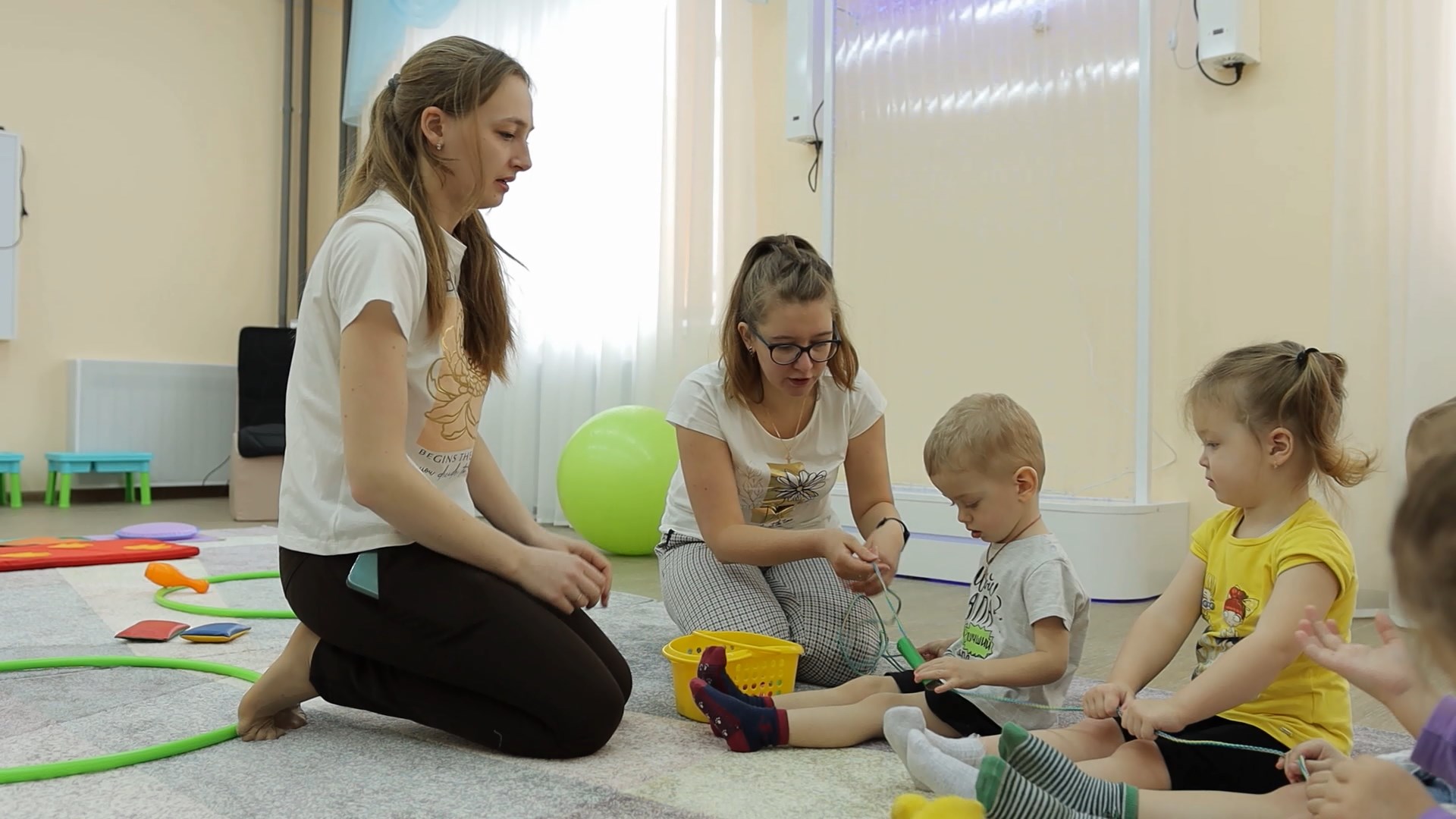 «Волшебная комната» помогает костромским малышам адаптироваться к детскому саду