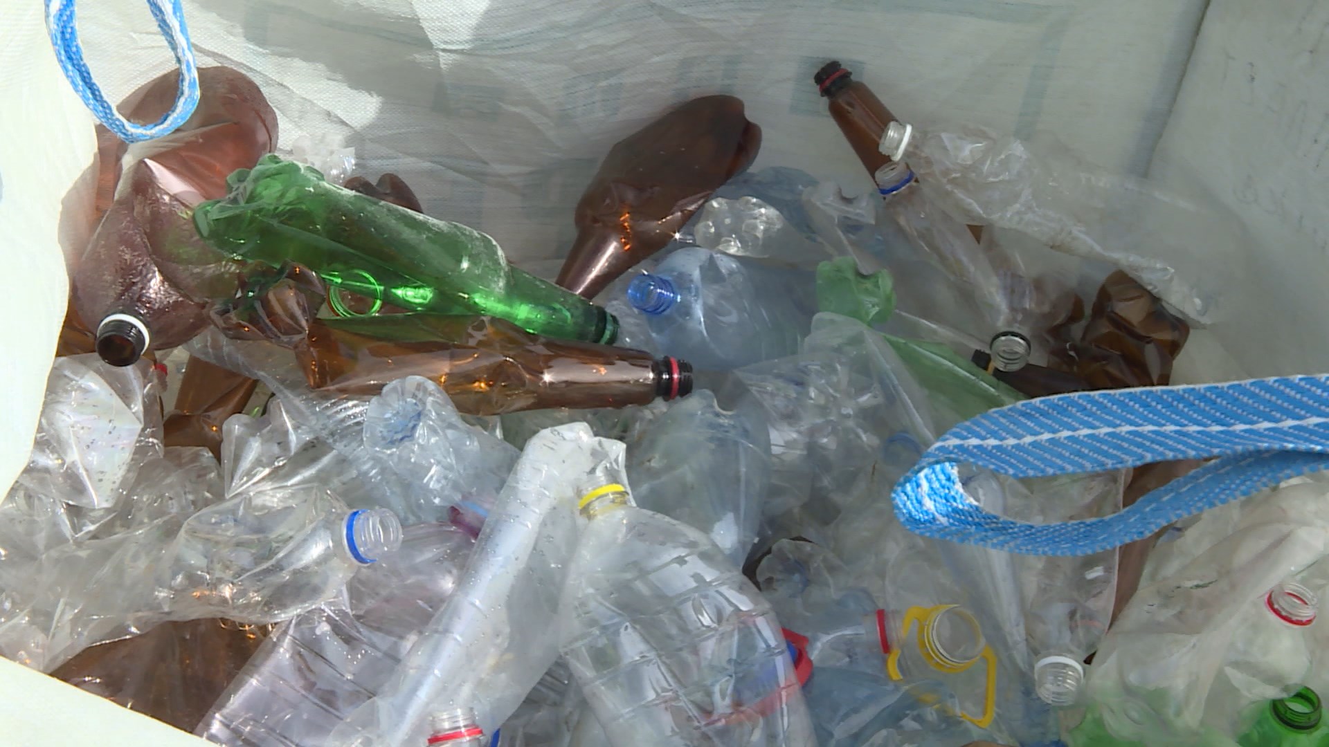 Жители костромского райцентра дружно сдали пластик на переработку