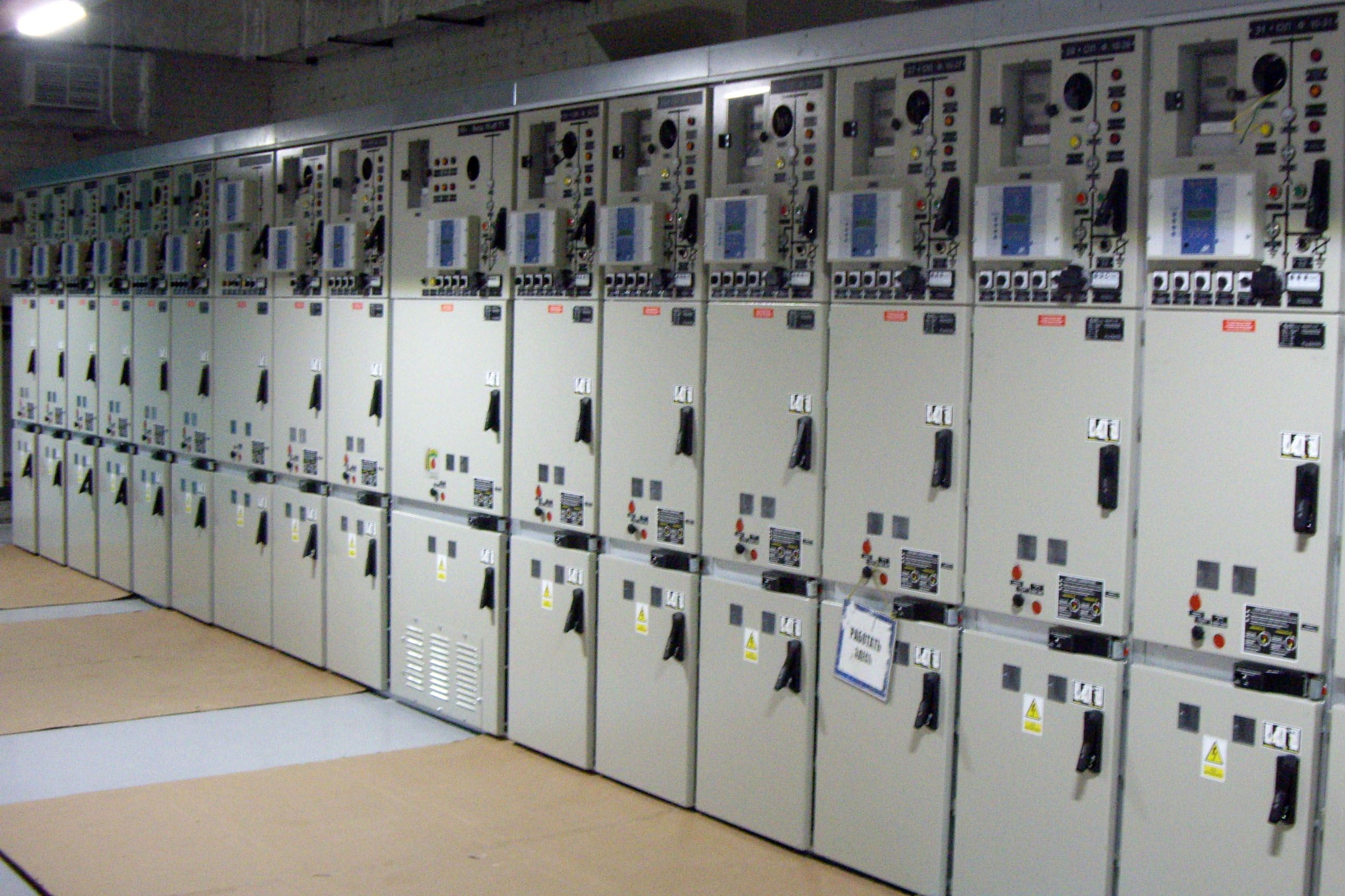 На главных электроподстанциях Костромы проведут тотальную замену выключателей