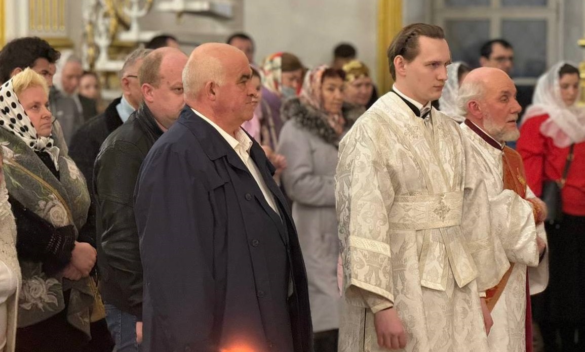 Впервые пасхальная служба прошла в возрожденном Богоявленском кафедральном соборе Костромского кремля