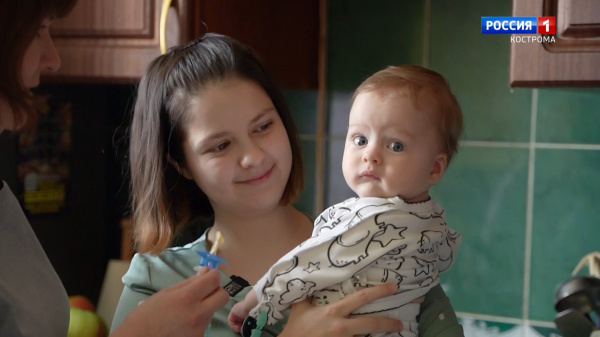 В Костроме реализуется проект «Молодая мама» для вчерашних выпускниц интернатов и детдомов 