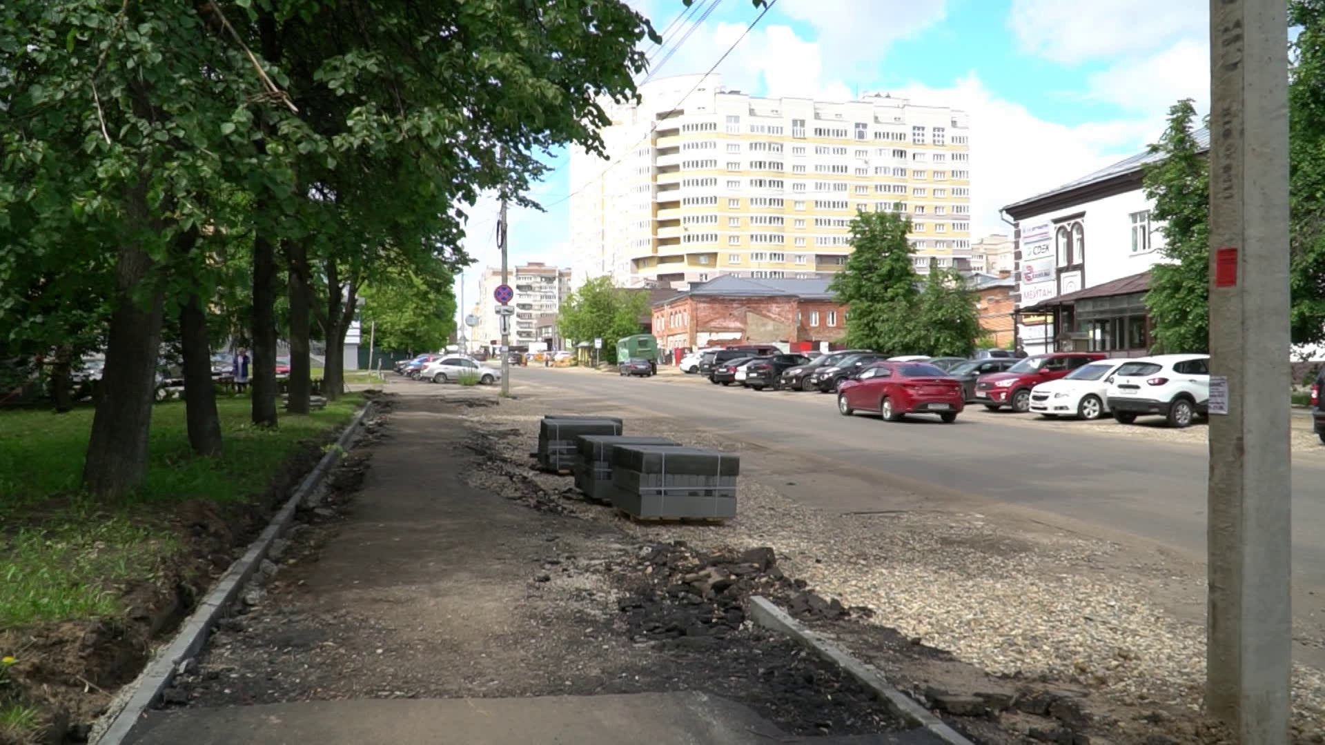 Четыре улицы в Костроме дорожники отремонтировали раньше других