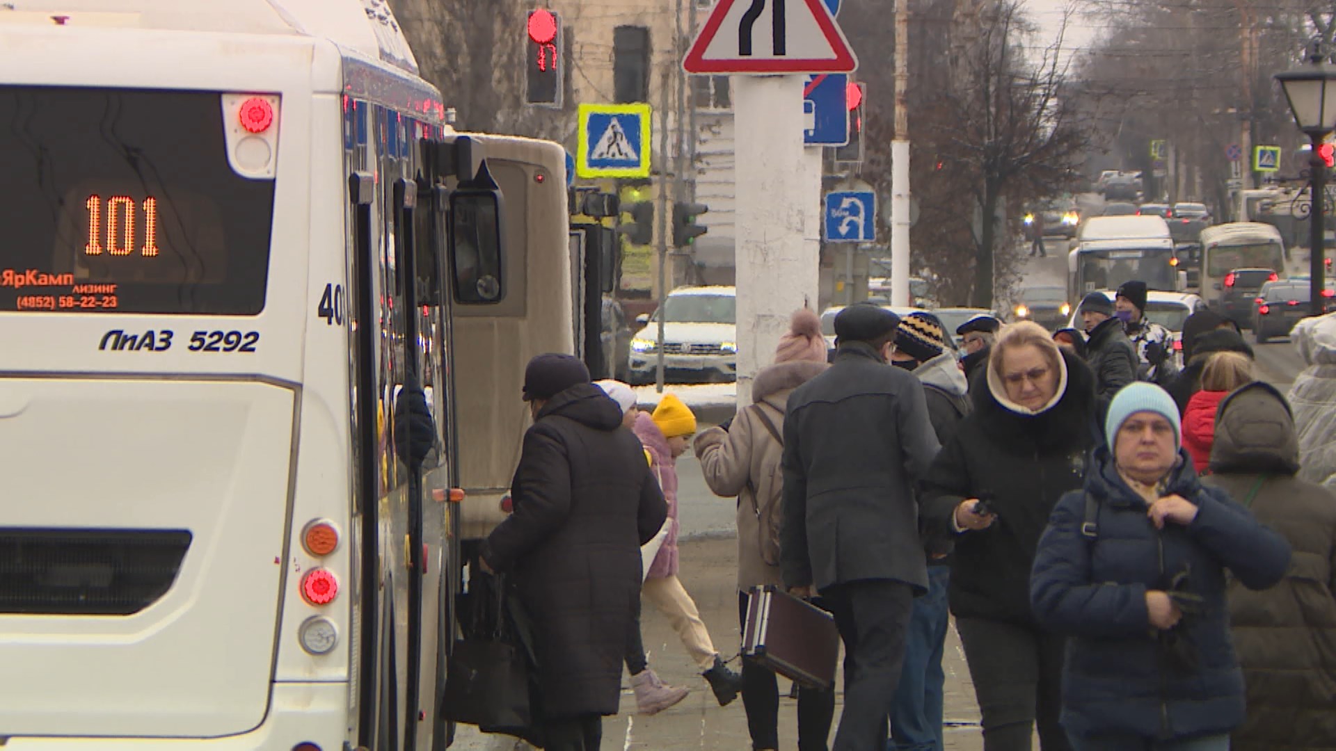 Ространснадзор усилил контроль за перевозкой юных костромичей в общественном транспорте