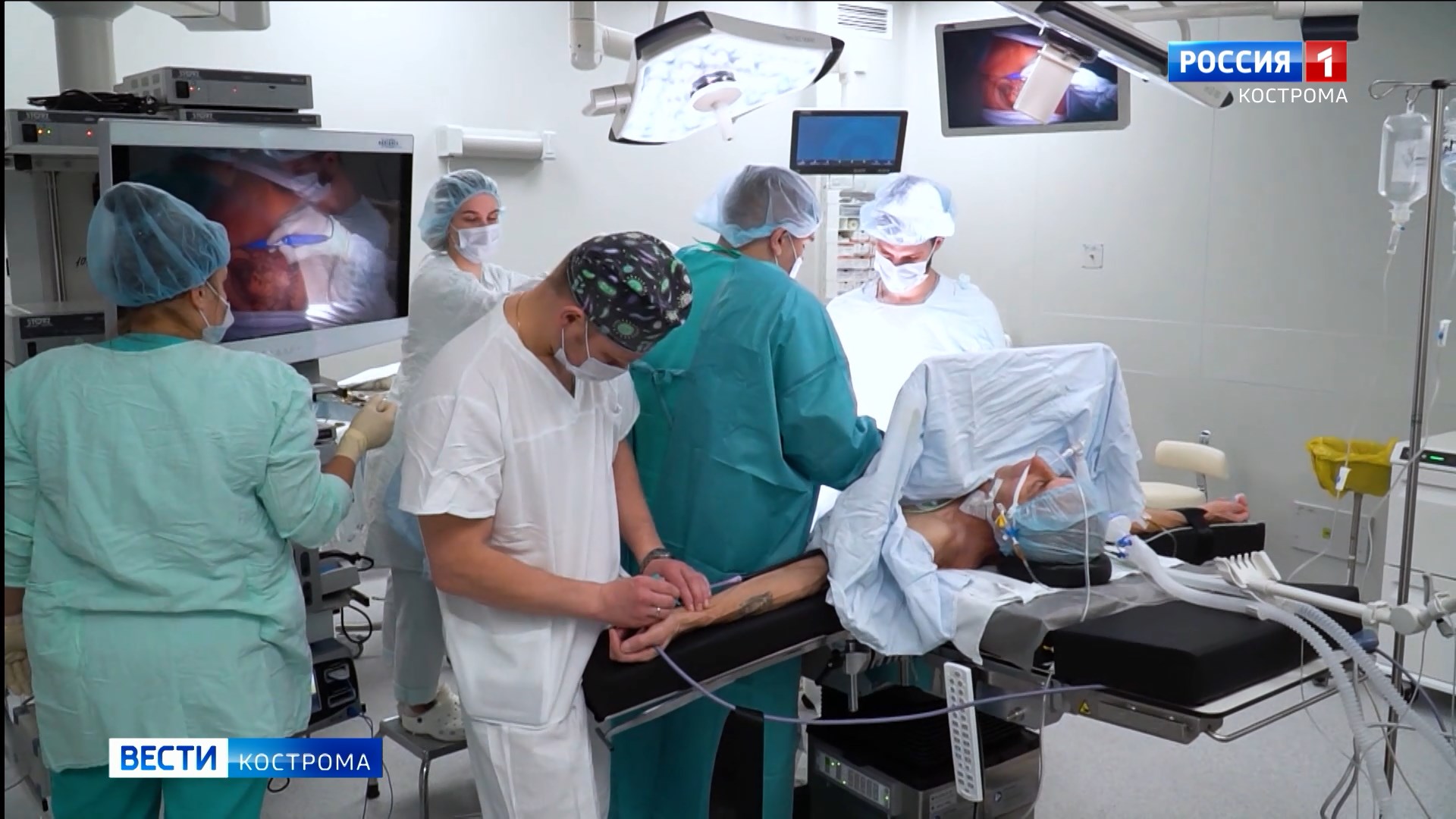 За операциями в Костромском онкоцентре следят врачи со всей Центральной России