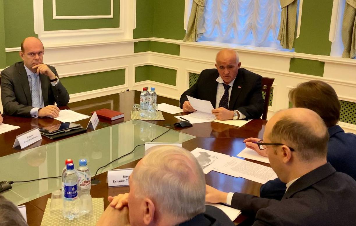 Перспективы костромской санавиации обсудили на совещании у губернатора