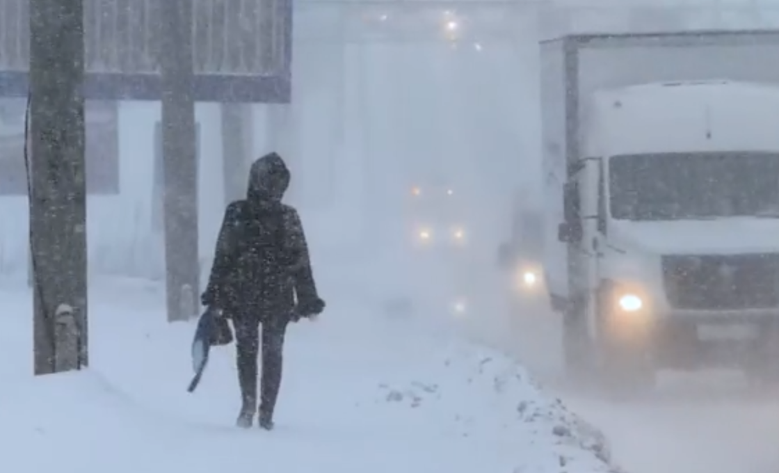 Метеопредупреждение: в Костромской области ожидается сильный ветер и снег