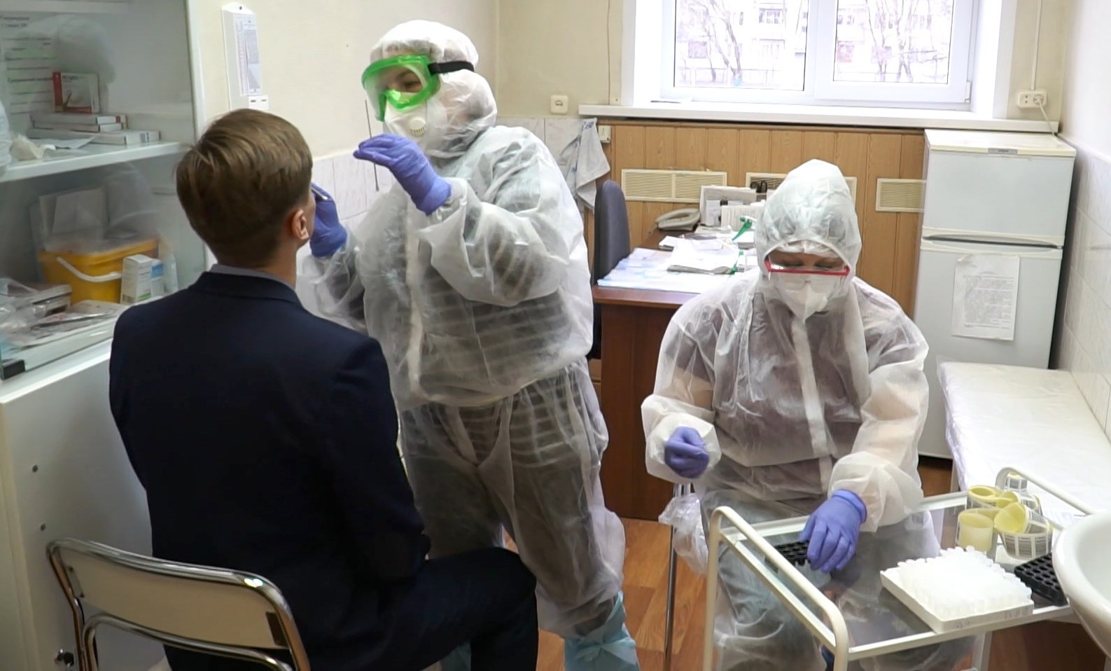 Костромских детей добровольно проверят на коронавирус