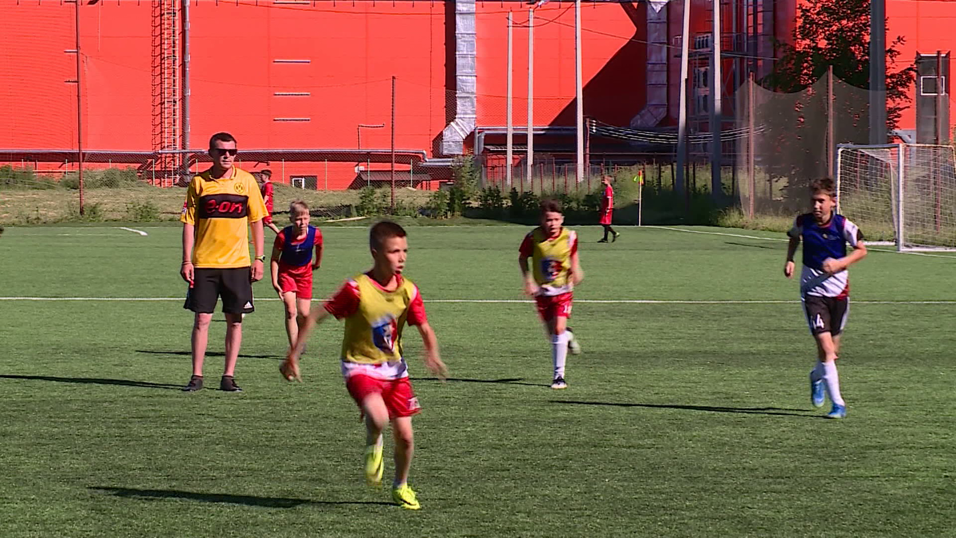 Главная футбольная школа Костромы получила региональный статус