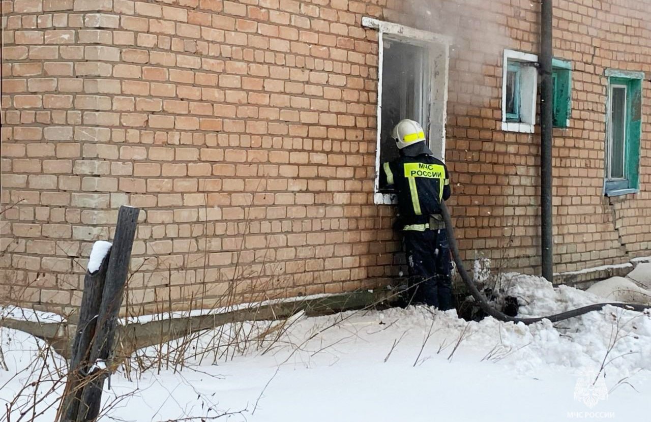 Квартира выгорела в костромском райцентре из-за перегрузки электросети,  пока хозяев не было дома | ГТРК «Кострома»