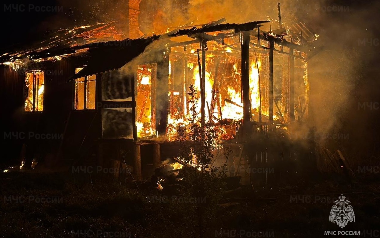 На пожаре в костромском райцентре погиб одинокий пенсионер