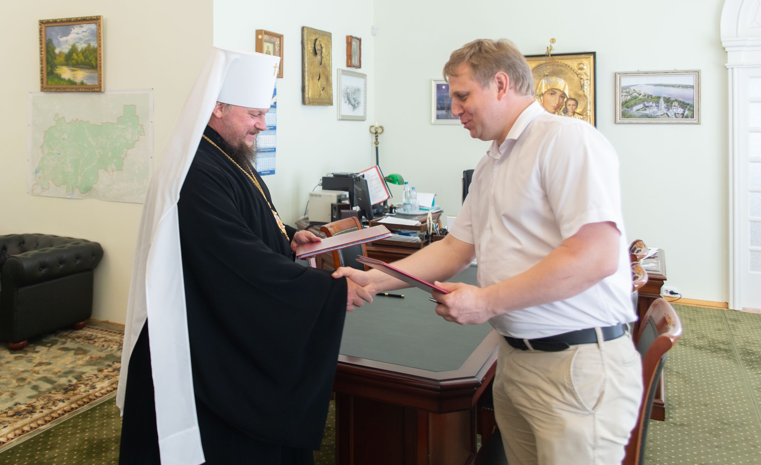 Священники помогут врачам исцелять пациентов костромской больницы