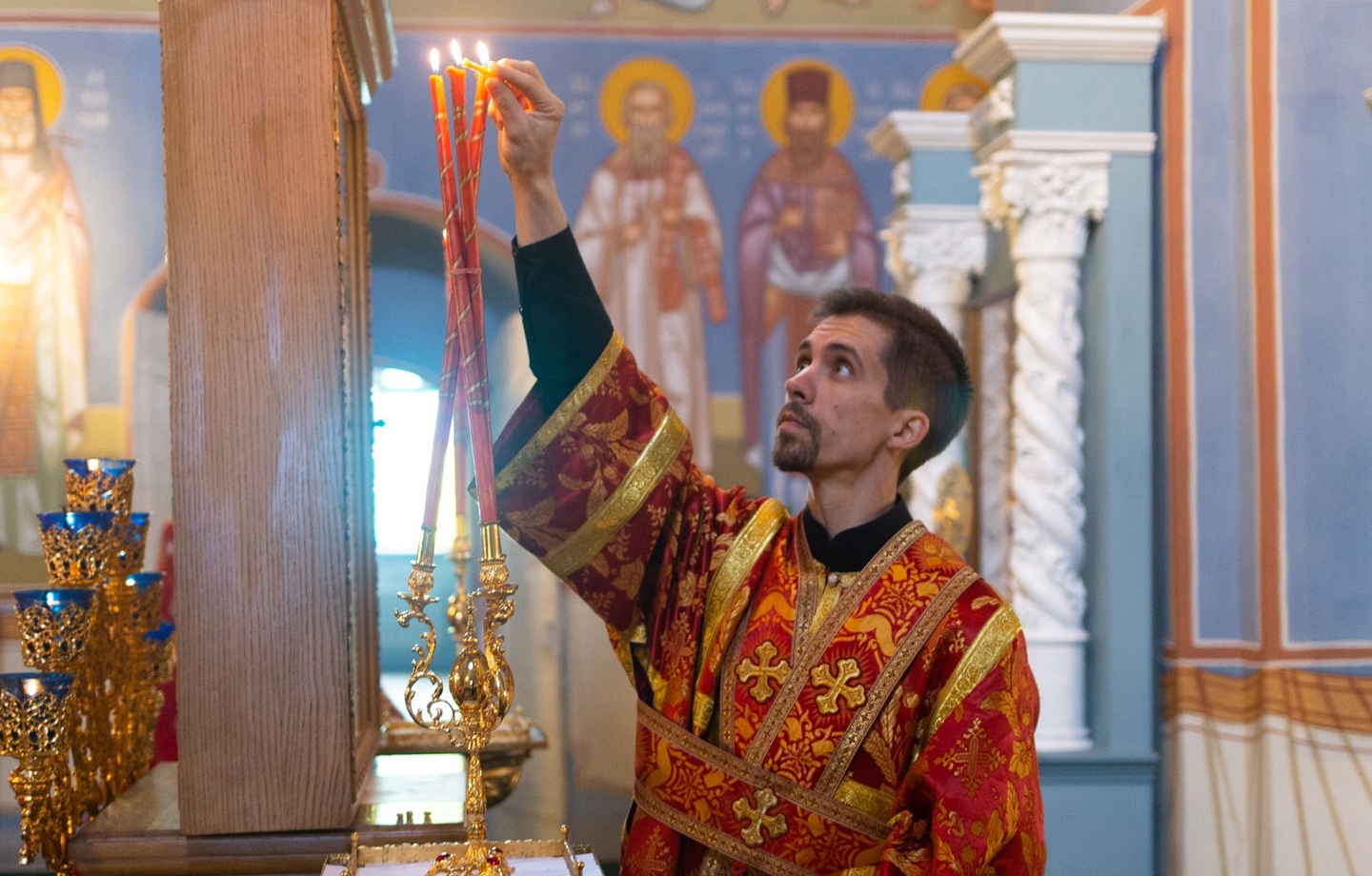 В православных костромских храмах помянули павших бойцов