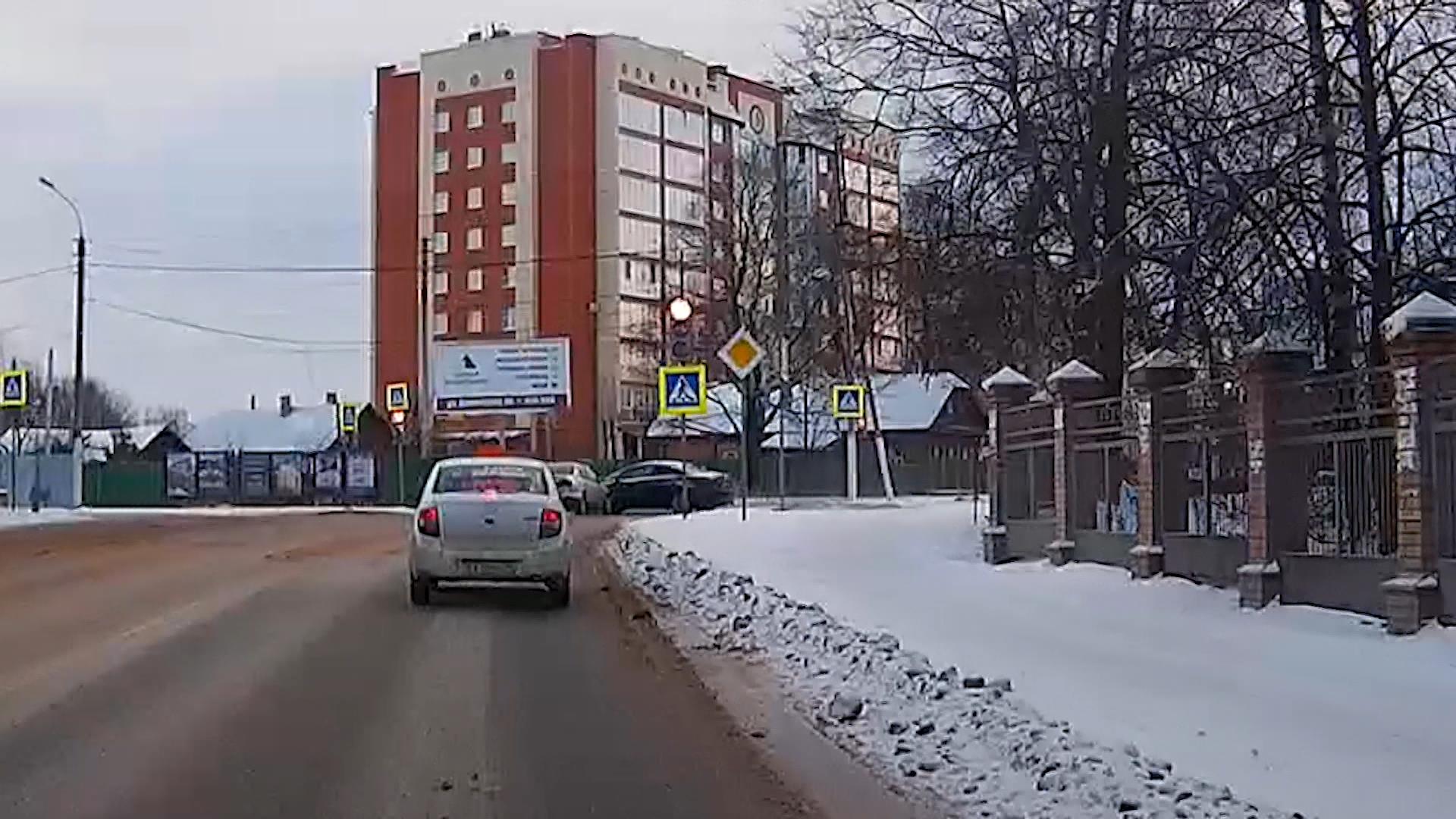В Костромской области выросло число серьёзных автоаварий