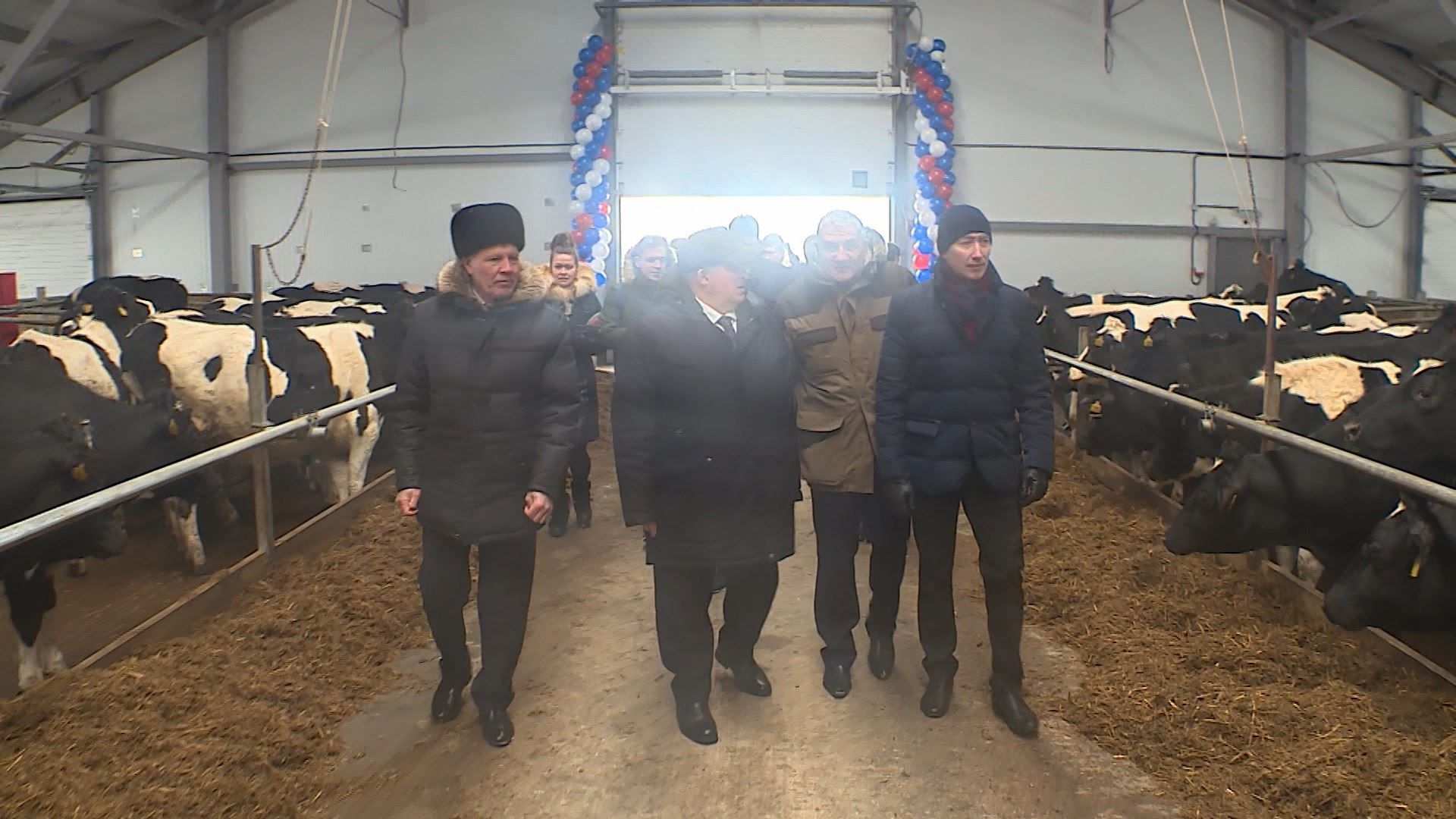 В поселке Шувалово под Костромой торжественно открыли крупный животноводческий комплекс