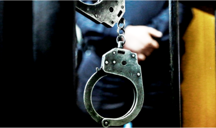 Полицейские поймали в Костромской области 18-летнего наркозакладчика