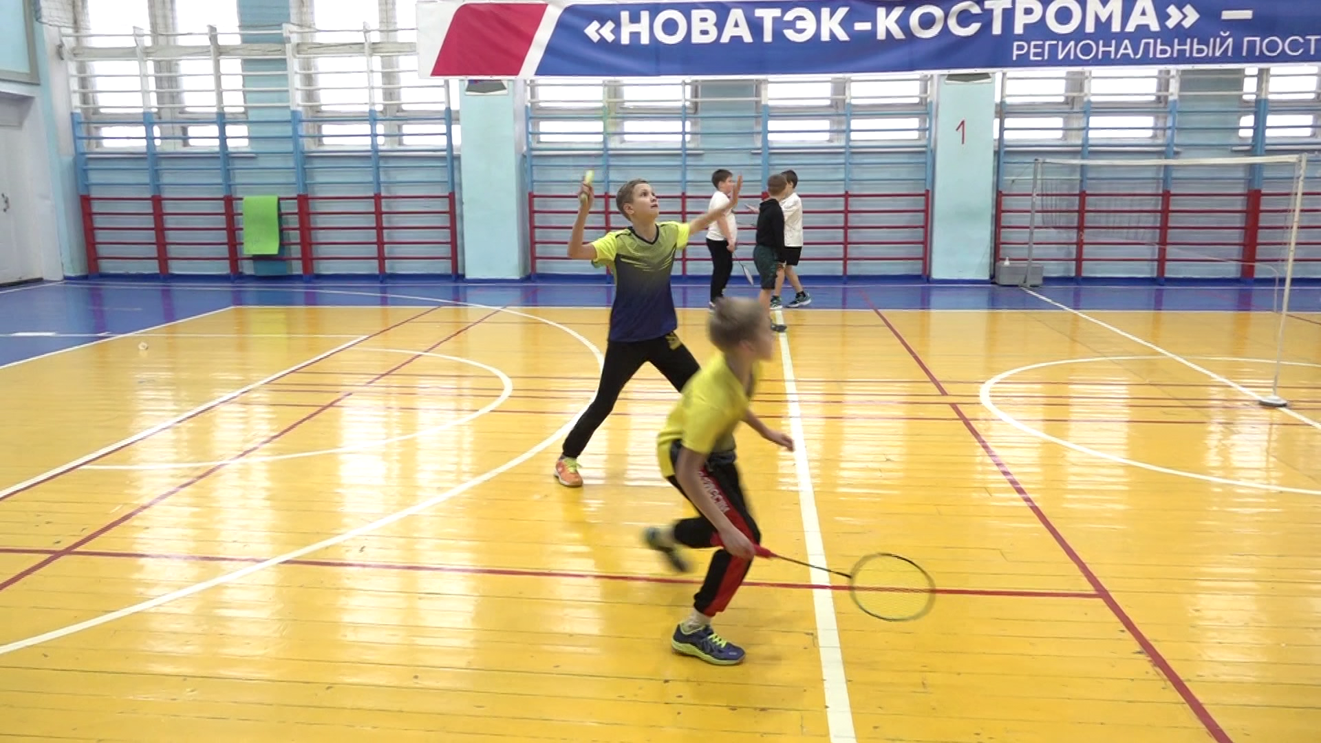 Юные бадминтонисты из Шарьи приняли участие во всероссийских соревнованиях