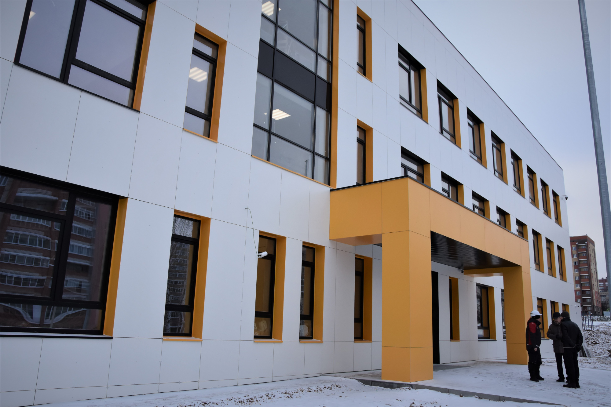 В костромском Заволжье началось предварительное комплектование новой школы