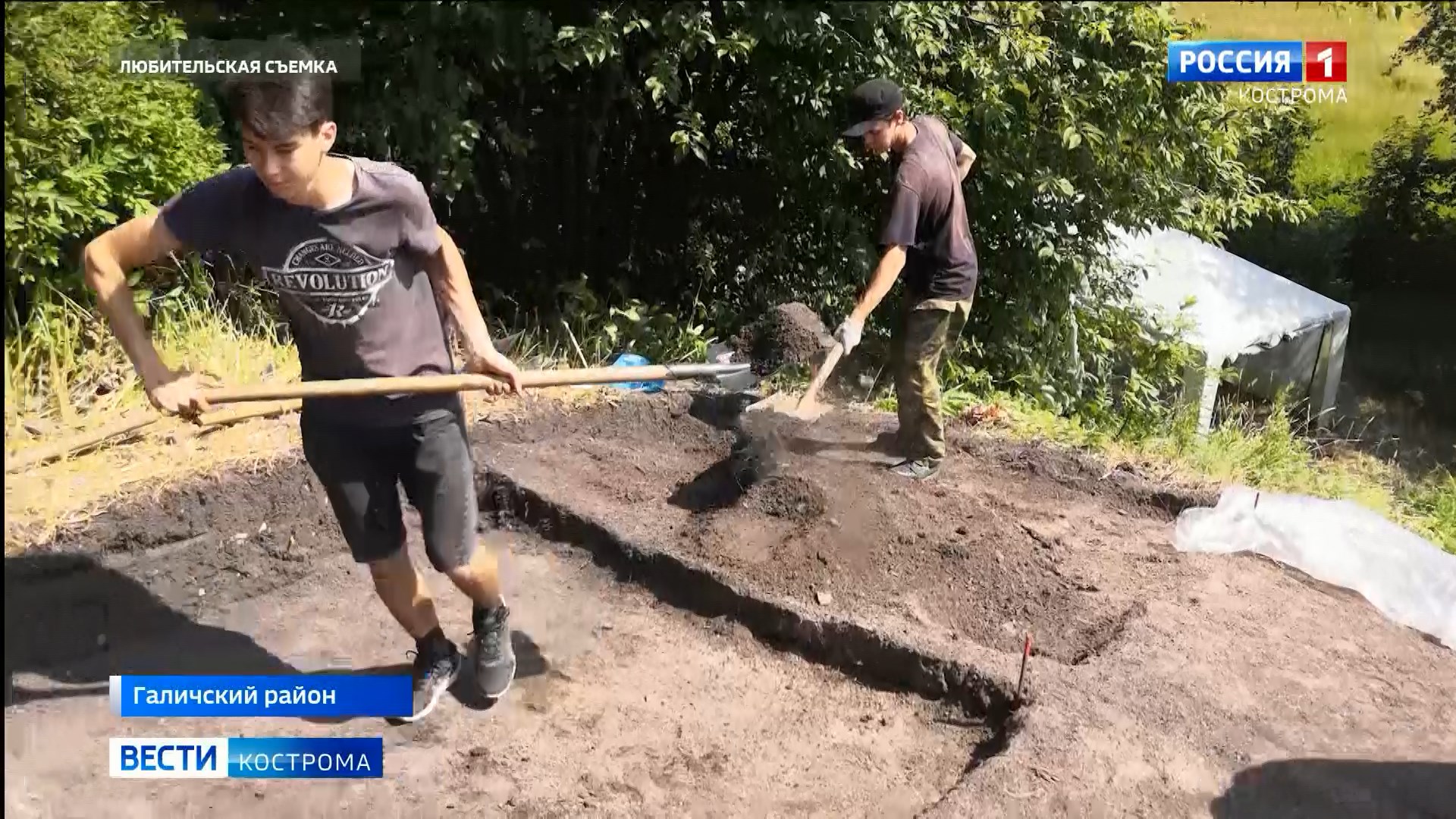 Школьники под Костромой докопались до артефактов каменного века