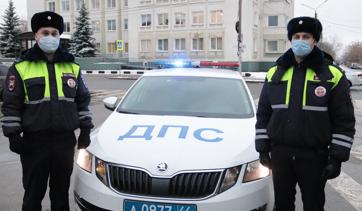 Костромские полицейские вернули родителям детей, убежавших из дома