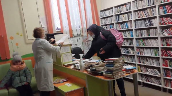Детская поликлиника в Костроме не справляется с потоком пациентов