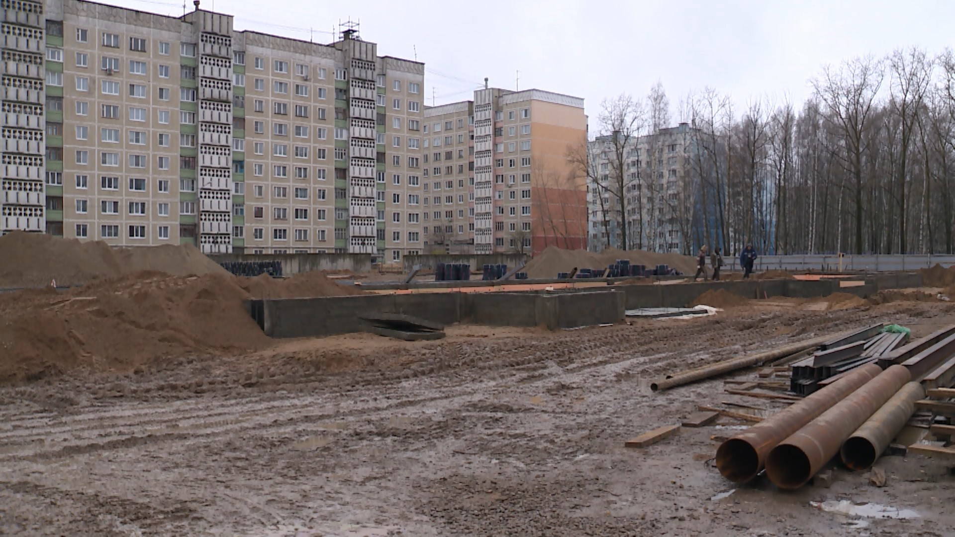 В Костроме началось строительство нового открытого катка