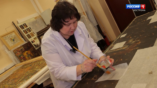 Реставраторы Костромского музея-заповедника возвращают к жизни старинные экспонаты