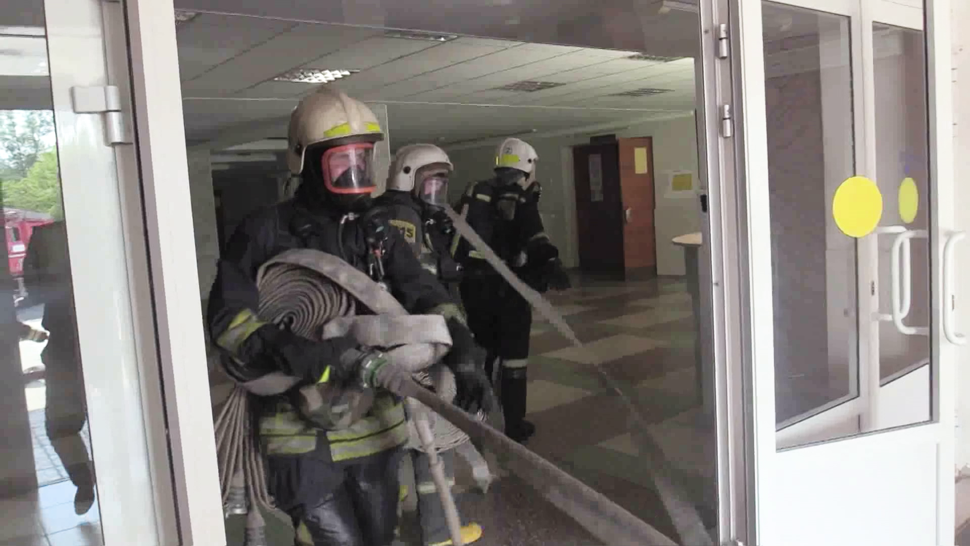 Спасатели МЧС в Костроме провели учения в концертном зале «Губернский»
