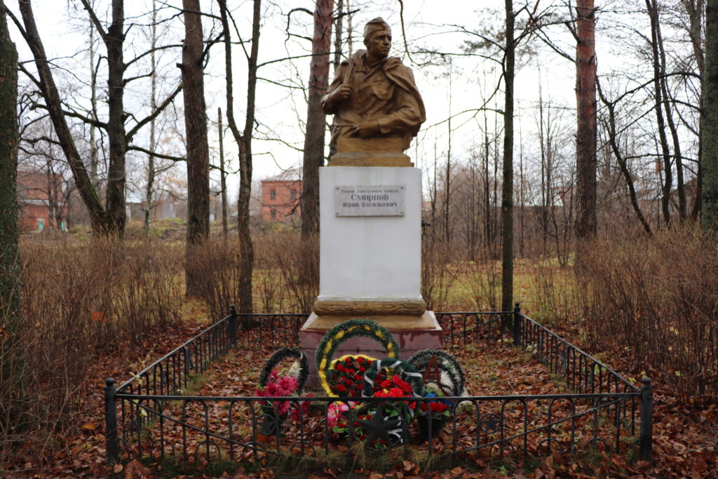 В Костромской области отремонтировали памятник Герою Советского Союза
