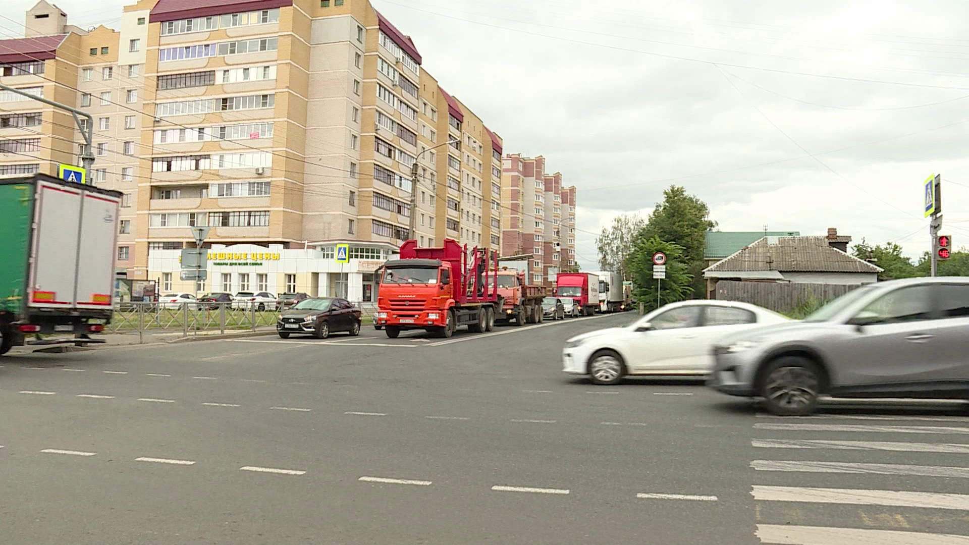 В Костроме по нацпроекту дополнительно отремонтируют еще пять участков дорог